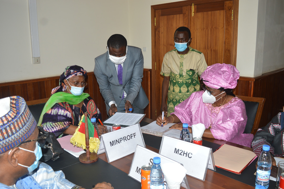 M2HC et les Institutions